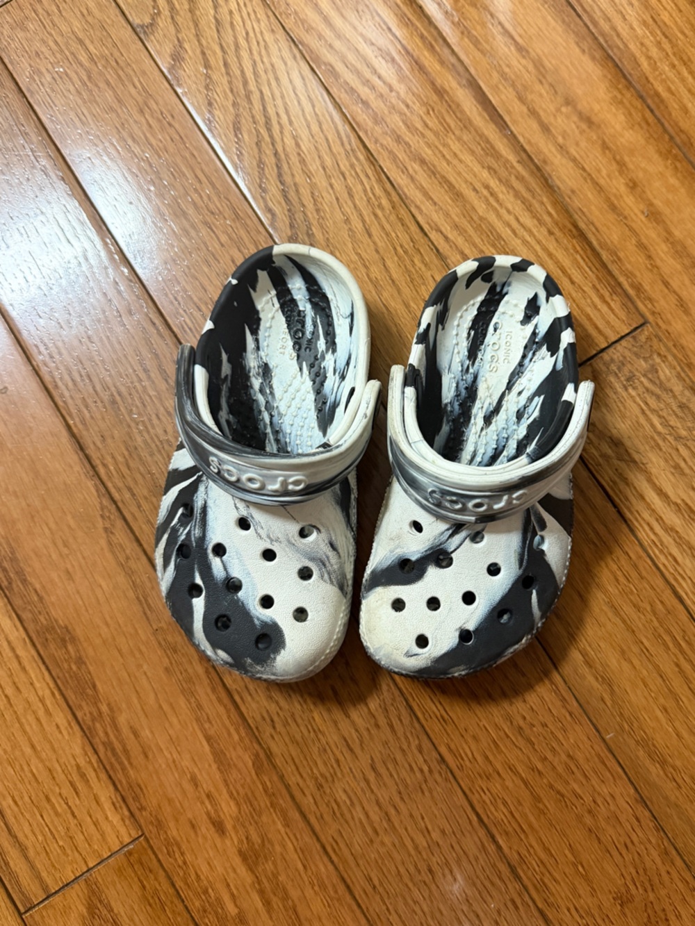 CROCS Kids Black & White Marble Classic Clog